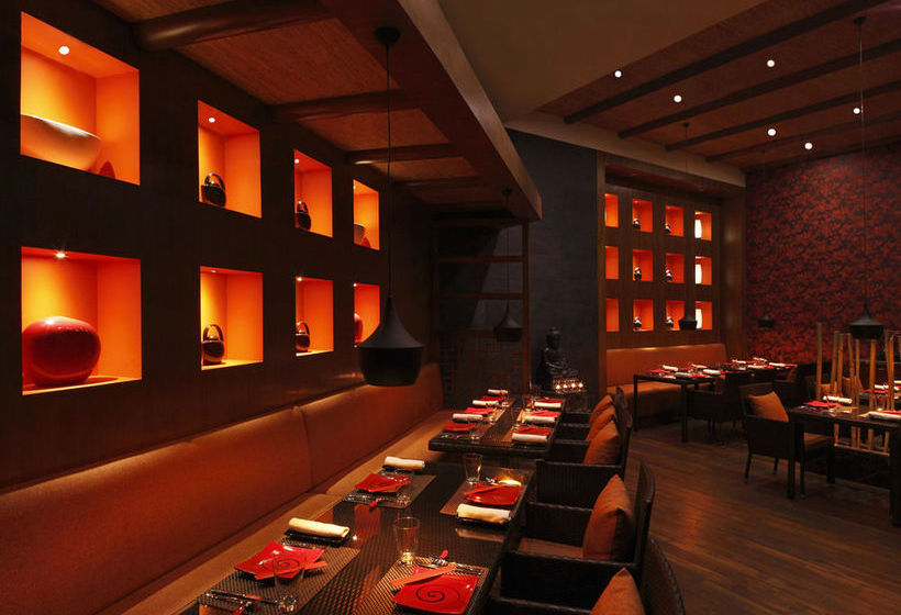 Hotel Lemon Tree Premier Jaipur 14