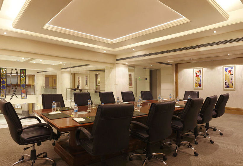 Hotel Lemon Tree Premier Jaipur 5