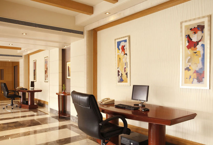 Hotel Lemon Tree Premier Jaipur 6