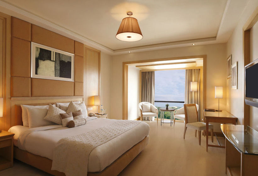 Hotel Lemon Tree Premier Jaipur 7