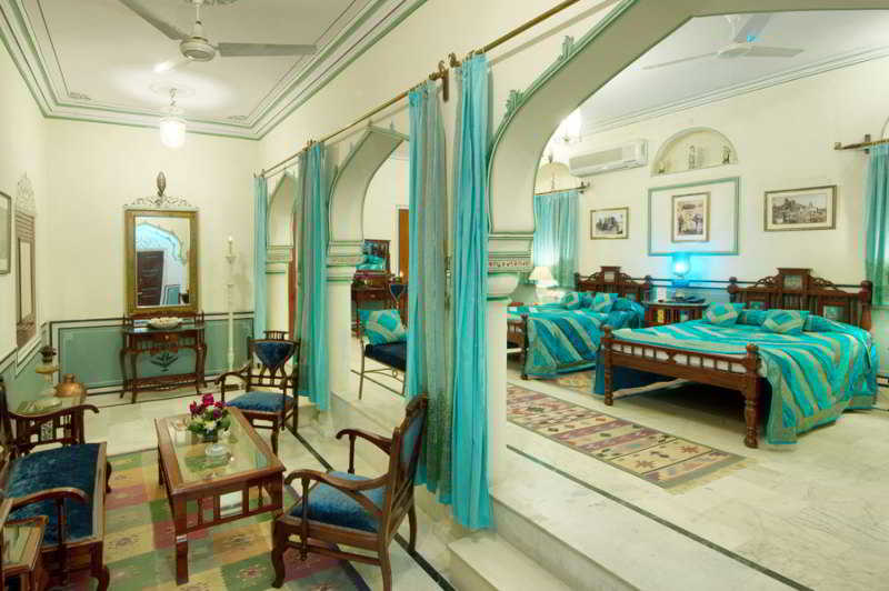 Hotel Hari Mahal Palace 12