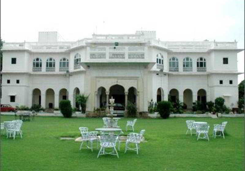 Hotel Hari Mahal Palace 4