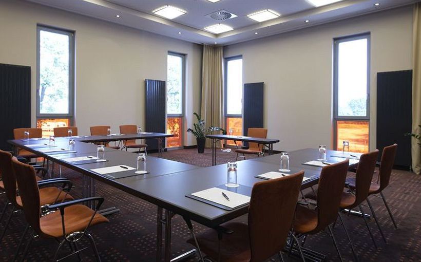 Hotel InterCity Berlin Brandenburg Airport 1