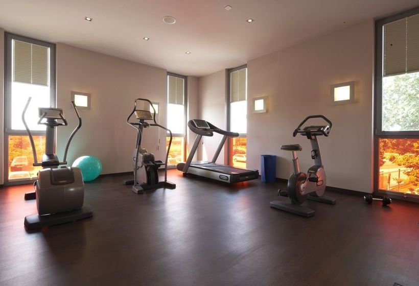 Hotel InterCity Berlin Brandenburg Airport 13