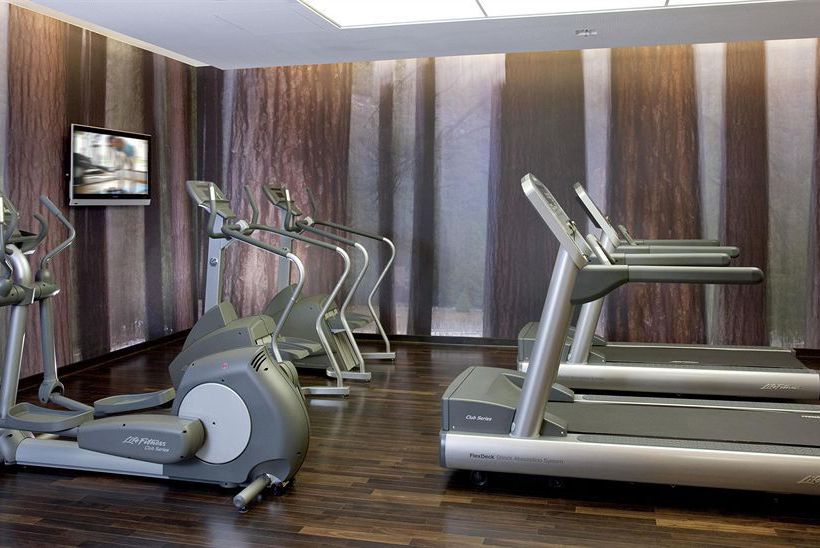 Hotel Melia Düsseldorf 11