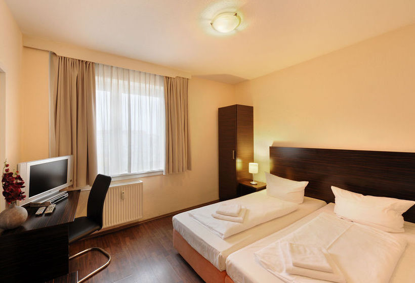 Fair Hotel Europaallee 18