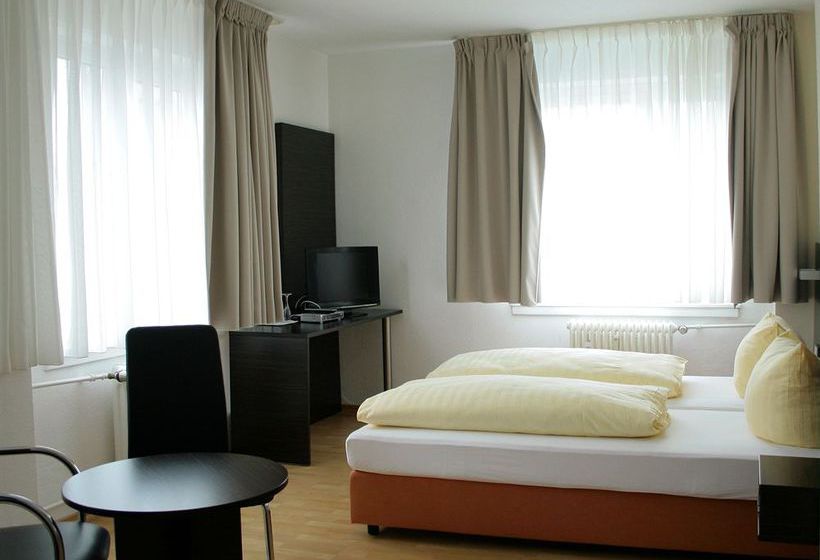 Fair Hotel Europaallee 2