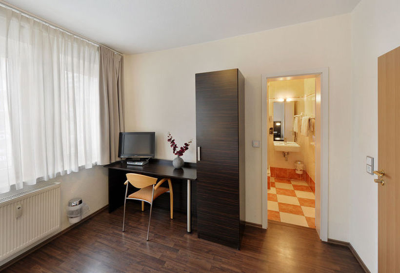 Fair Hotel Europaallee 20