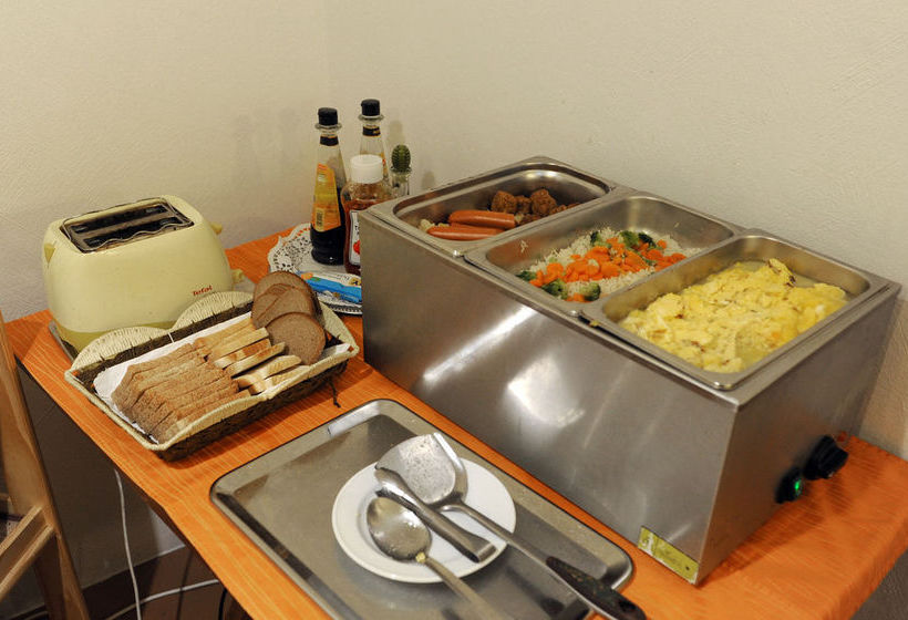 Fair Hotel Europaallee 7