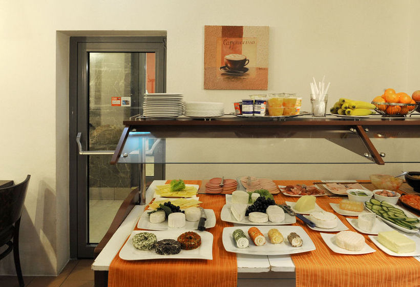 Fair Hotel Europaallee 8