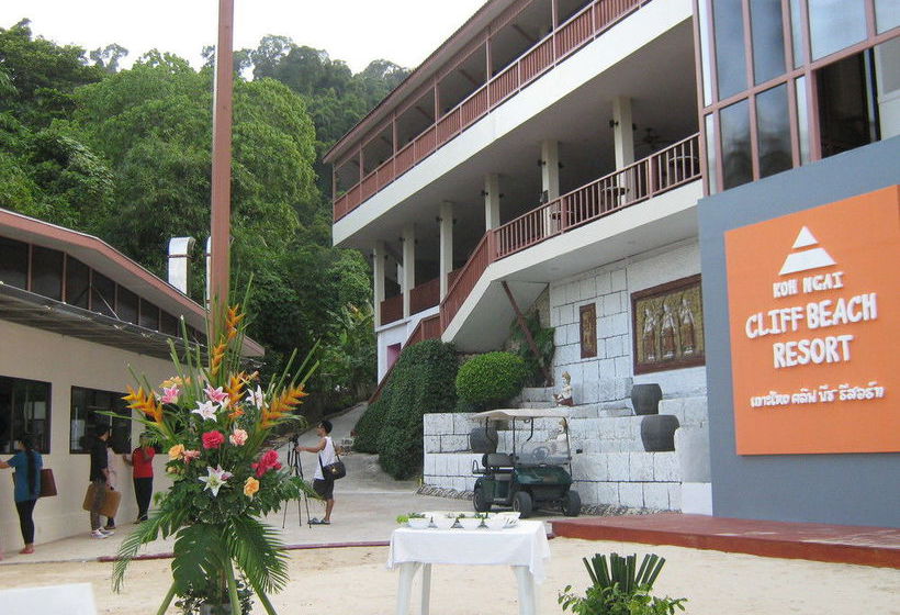 Resort Kohngai Cliff Beach 12