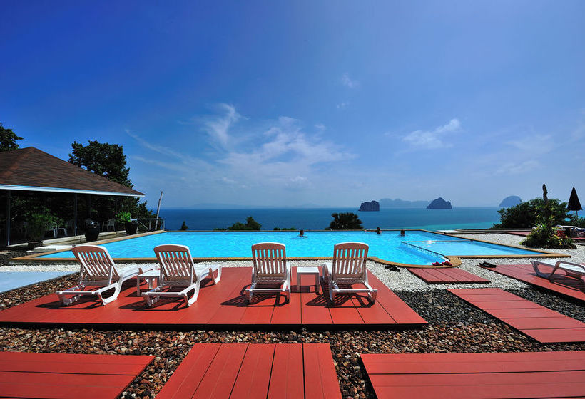 Resort Kohngai Cliff Beach 14