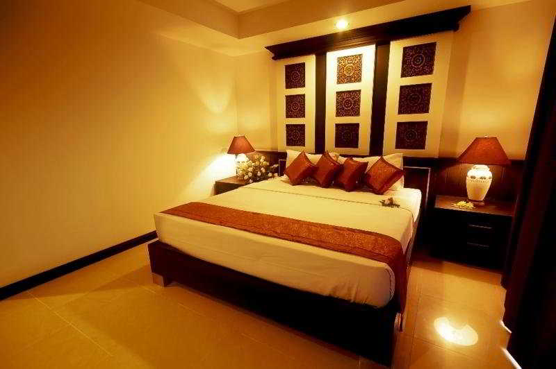 Phi Phi Andaman Legacy Resort 11