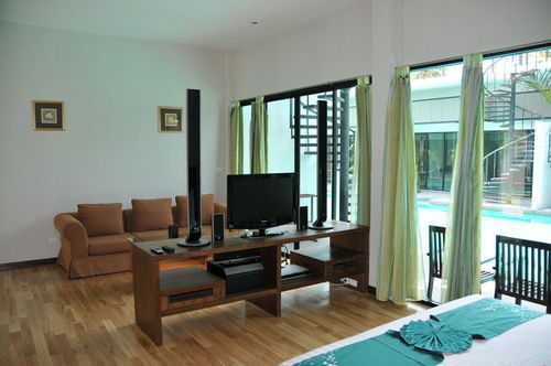 The Kris Condotel Bangtao 17