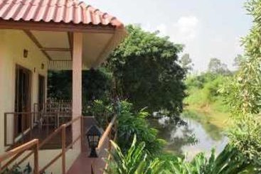Hotel Uthai River Lake Resort