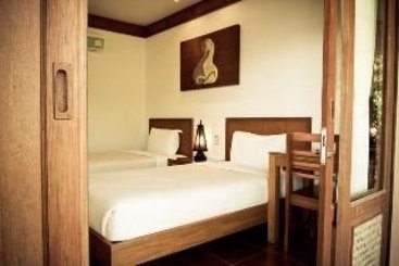 Hotel Uthai River Lake Resort 3