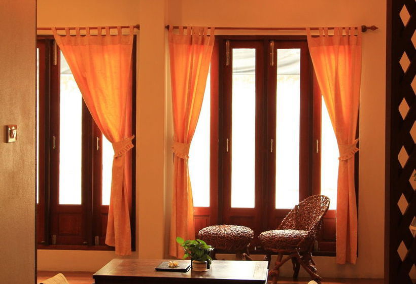 Hotel Royal Riverkwai Resort & Spa 8