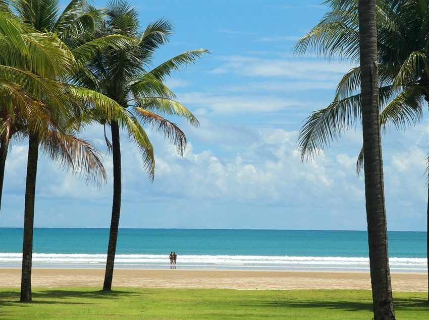 Apsara Beachfront Resort & Villa 5