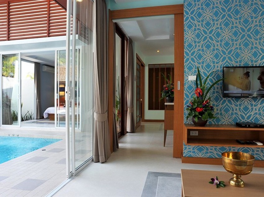 Apsara Beachfront Resort & Villa 7