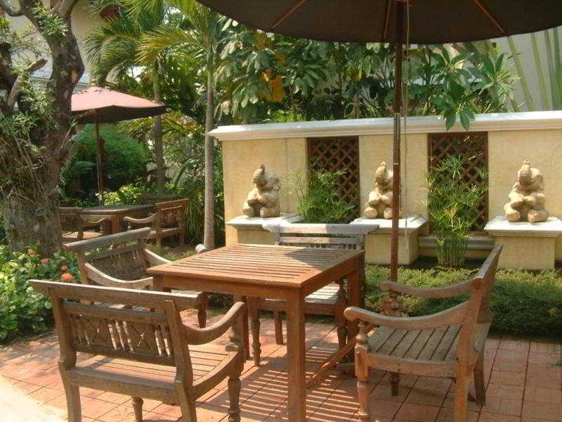 Taraburi Resort & Spa 13