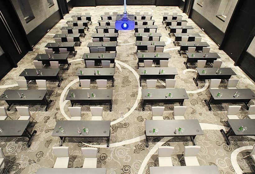 Hotel Le Meridien Chiang Rai Resort 6