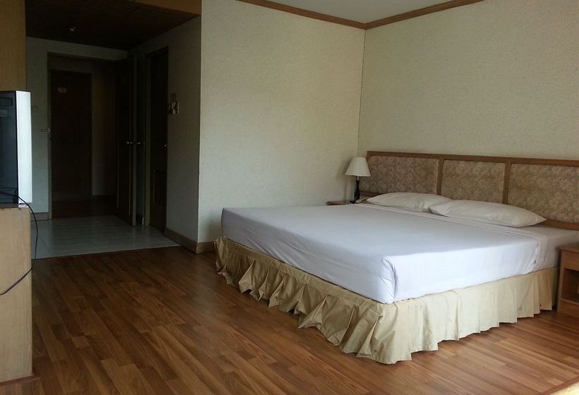 Hotel Takiab Beach Resort 1