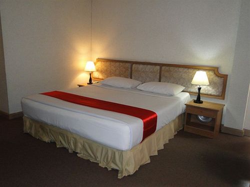 Hotel Takiab Beach Resort 11