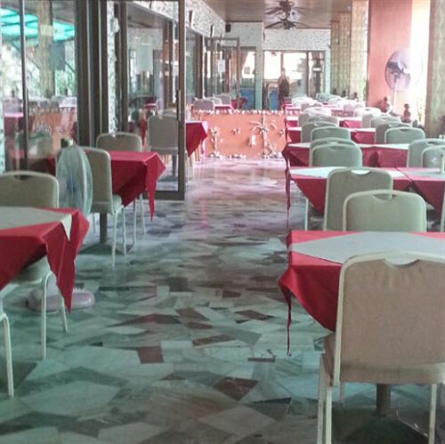 Hotel Takiab Beach Resort 19