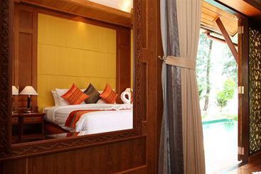 Koh Chang Paradise Resort & Spa 12