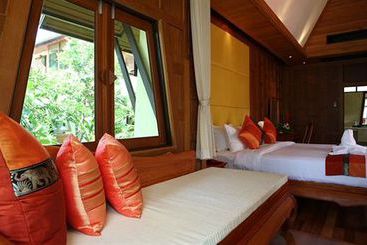 Koh Chang Paradise Resort & Spa 15