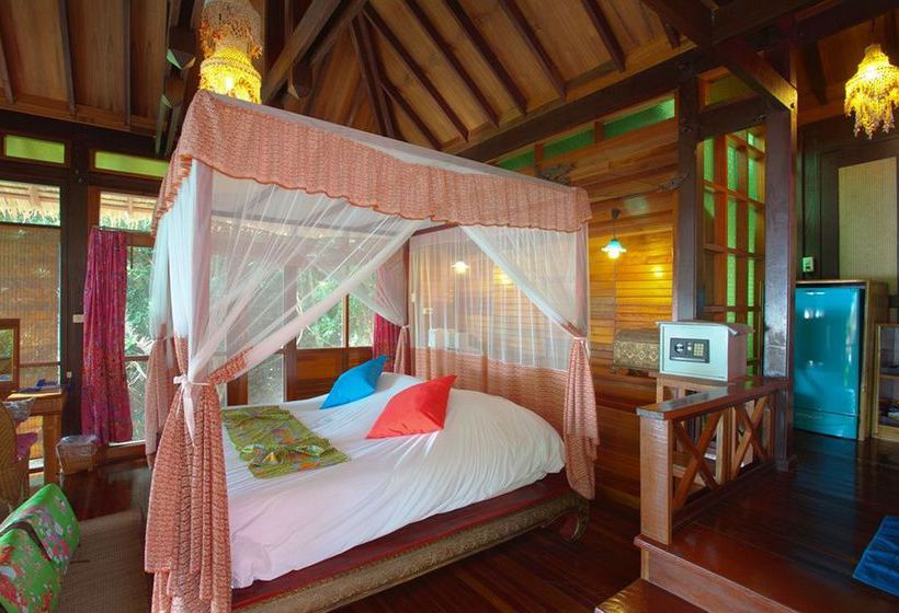 Resort Charm Churee Village 2