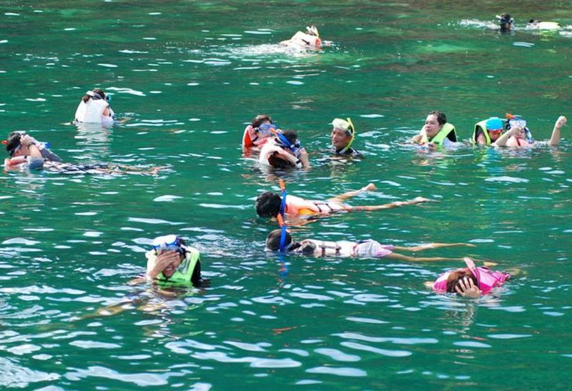 Koh Talu Island Resort 14