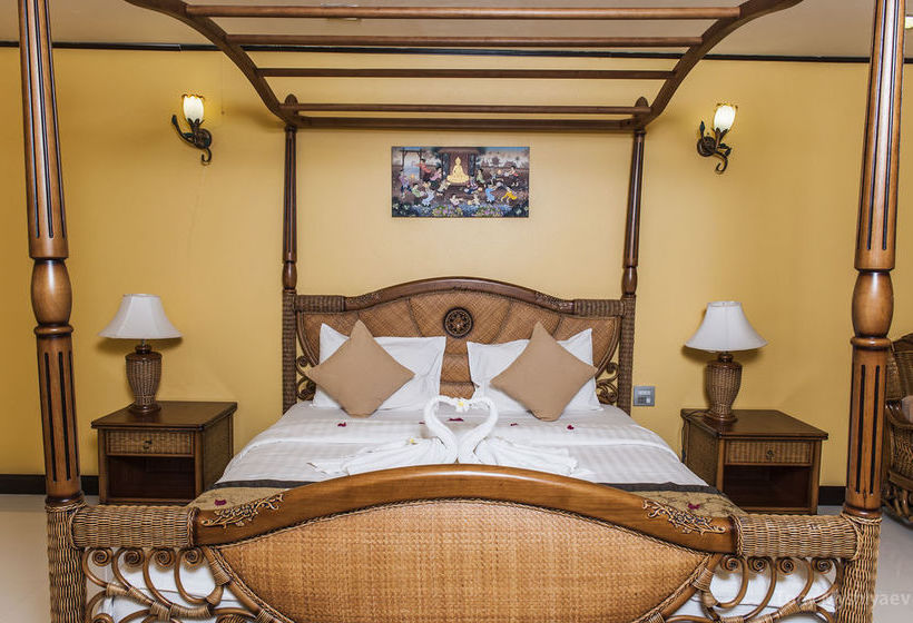 Koh Tao Montra Resort & Spa 10