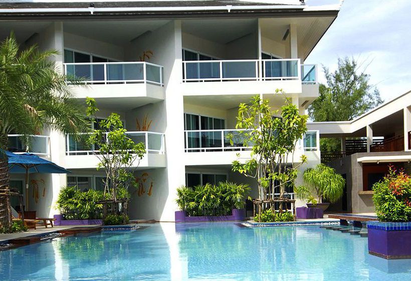 Hotel Anyavee Tubkaek Beach Resort 1