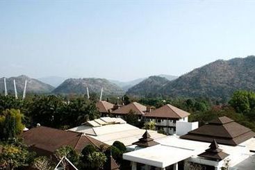 The Greenery Resort 11