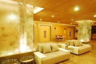 The Greenery Resort 16