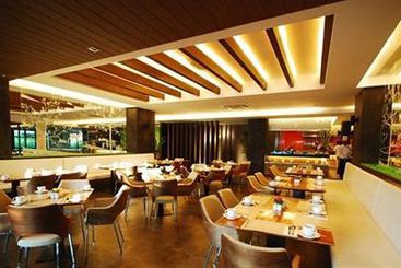 The Greenery Resort 7