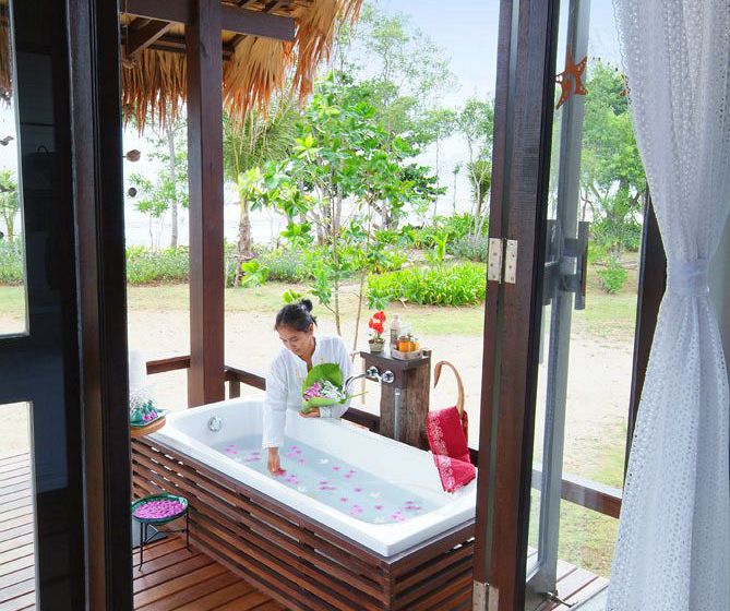 Islanda Hideaway Resort 7