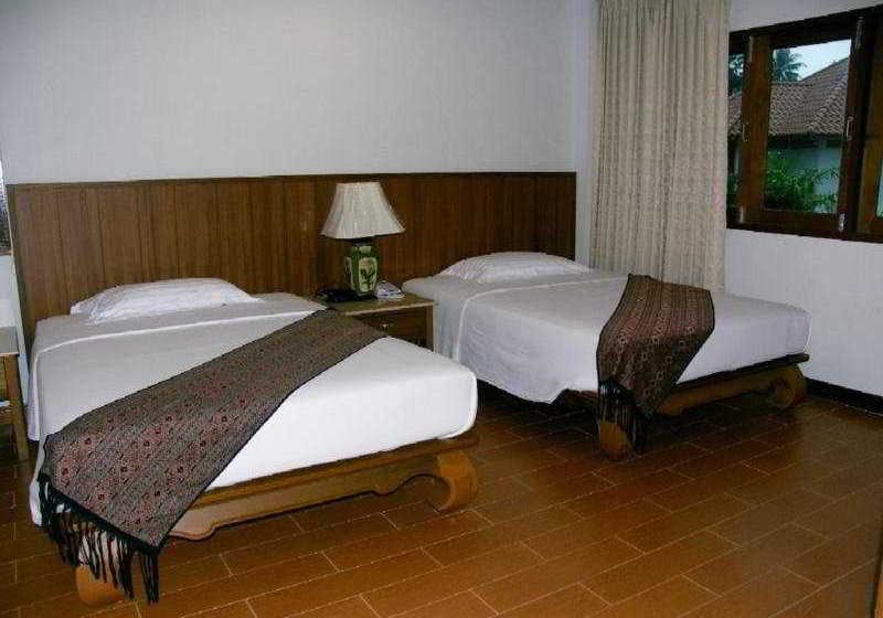 Sailom Resort Bangsaphan 7