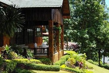 Sai Yok Country Resort & Spa 3