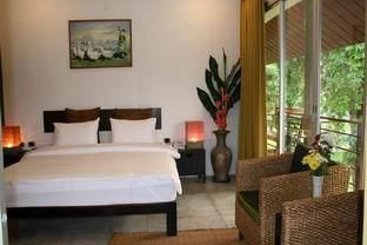 Sai Yok Country Resort & Spa 5