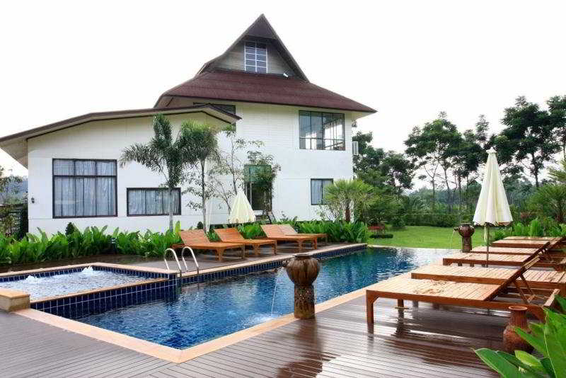 Aura Relaxing & Spa Hotel 1