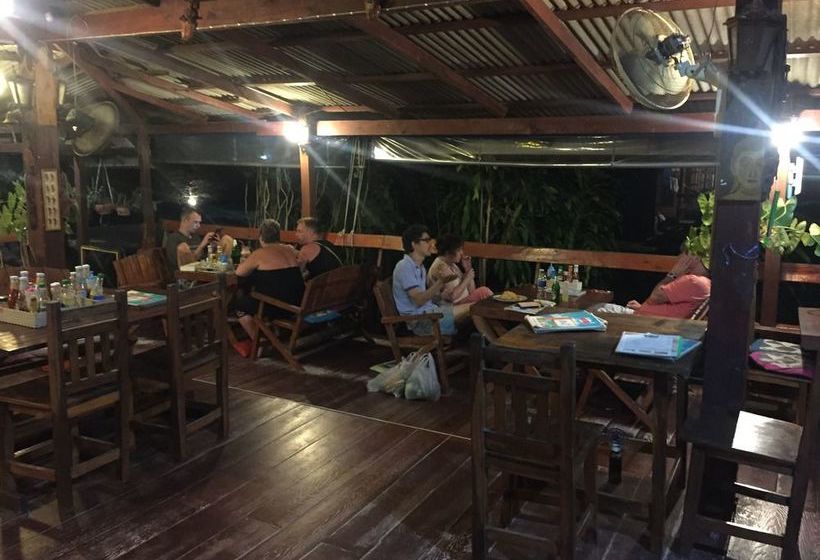 Pan Beach Bungalows 12