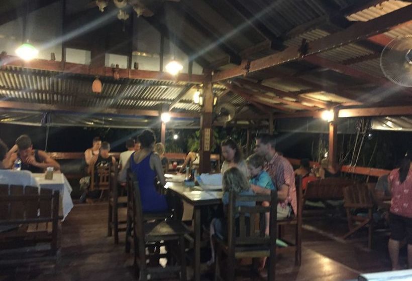 Pan Beach Bungalows 15