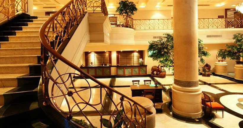 Grand Riverside Hotel Phitsanulok 10