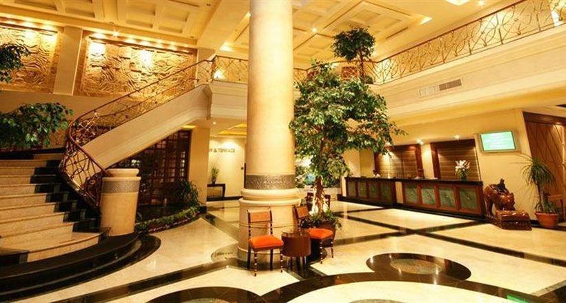 Grand Riverside Hotel Phitsanulok 11