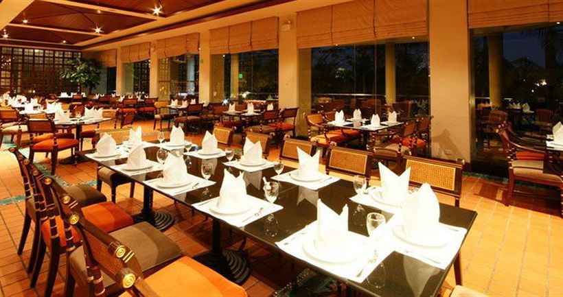 Grand Riverside Hotel Phitsanulok 2