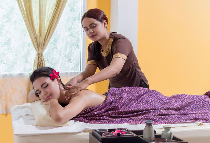 Timber House Resort 10