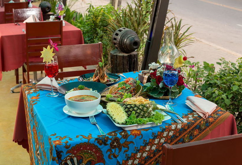 Timber House Resort 16