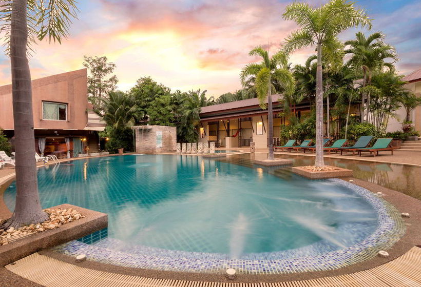 Timber House Resort 7